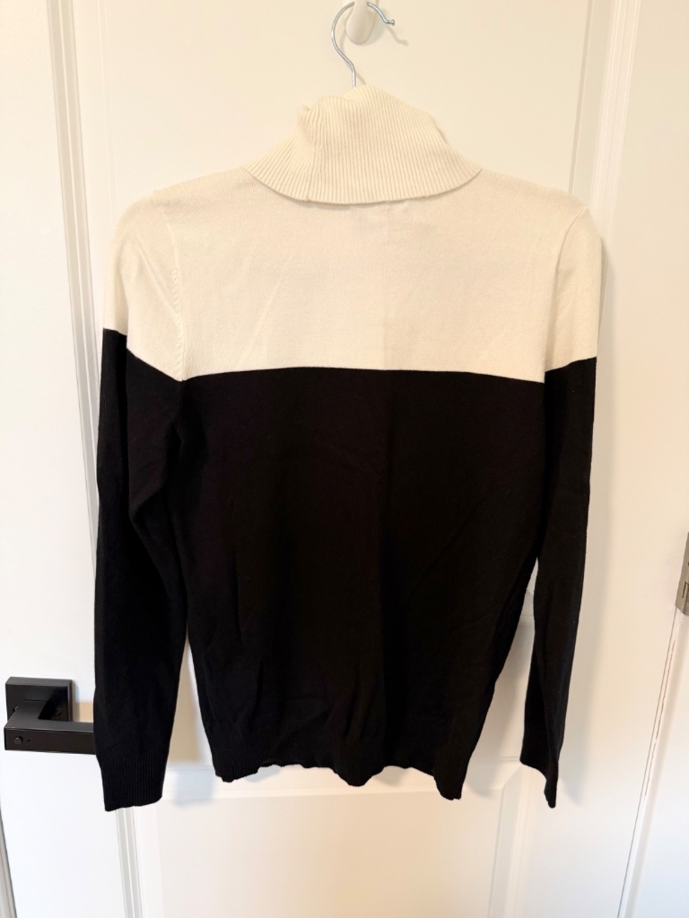 Calvin Klein Colorblack Turtleneck Sweater, Size Medium - Picture 6 of 6